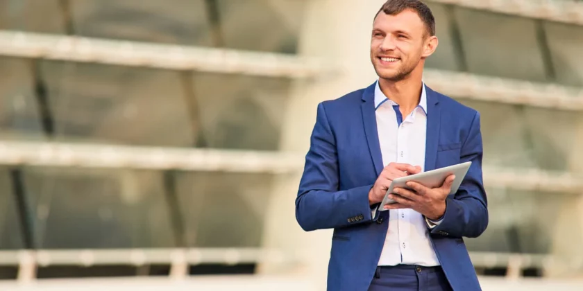 Descubra como Energy as a Service e Open Energy ajudam a colocar o cliente no centro